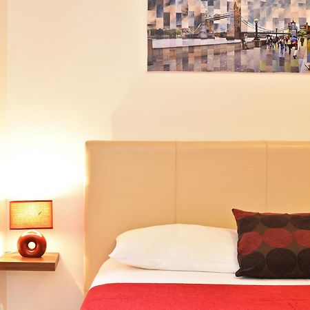 Beautiful 4-Bedroom Flat In London Bridge/Borough! Екстериор снимка