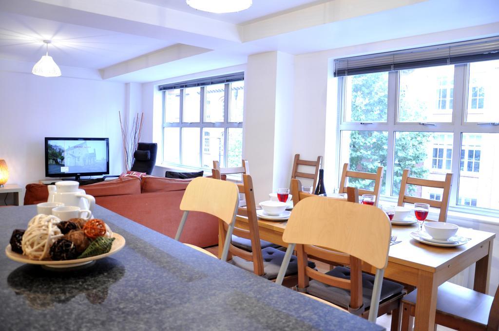 Beautiful 4-Bedroom Flat In London Bridge/Borough! Екстериор снимка