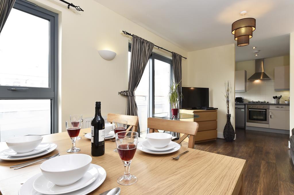 Beautiful 4-Bedroom Flat In London Bridge/Borough! Екстериор снимка