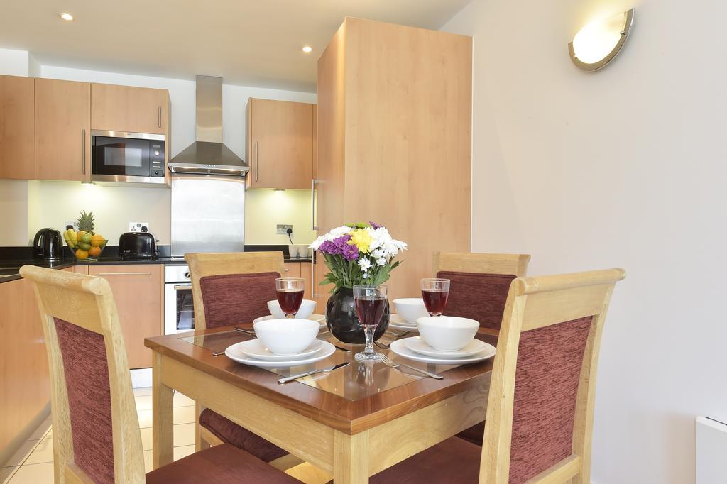Beautiful 4-Bedroom Flat In London Bridge/Borough! Екстериор снимка