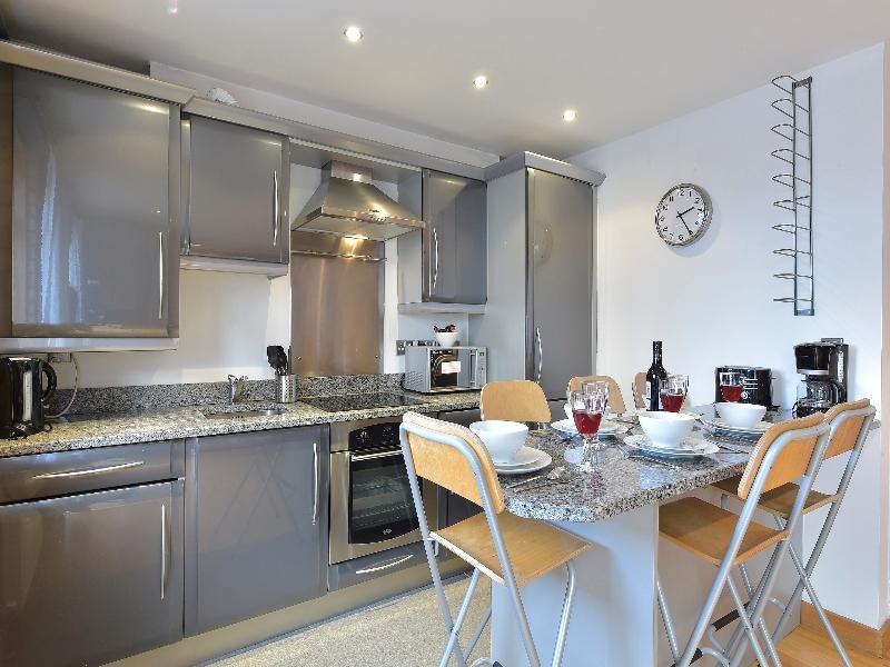 Beautiful 4-Bedroom Flat In London Bridge/Borough! Екстериор снимка