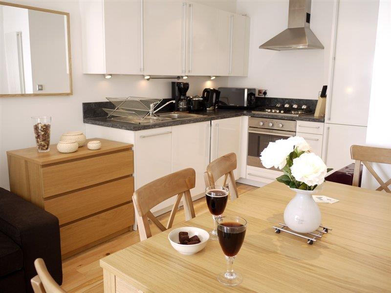 Beautiful 4-Bedroom Flat In London Bridge/Borough! Екстериор снимка