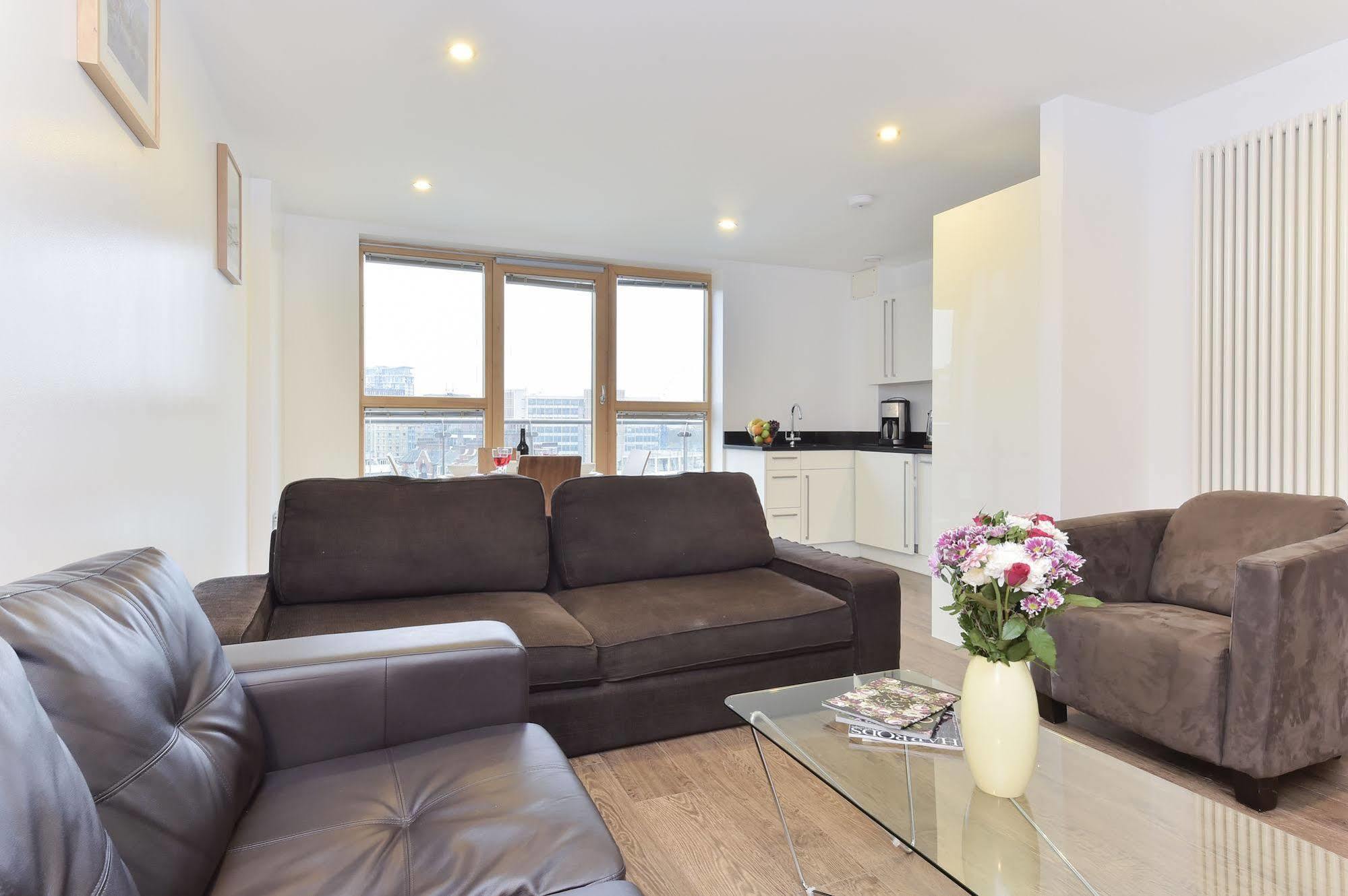 Beautiful 4-Bedroom Flat In London Bridge/Borough! Екстериор снимка
