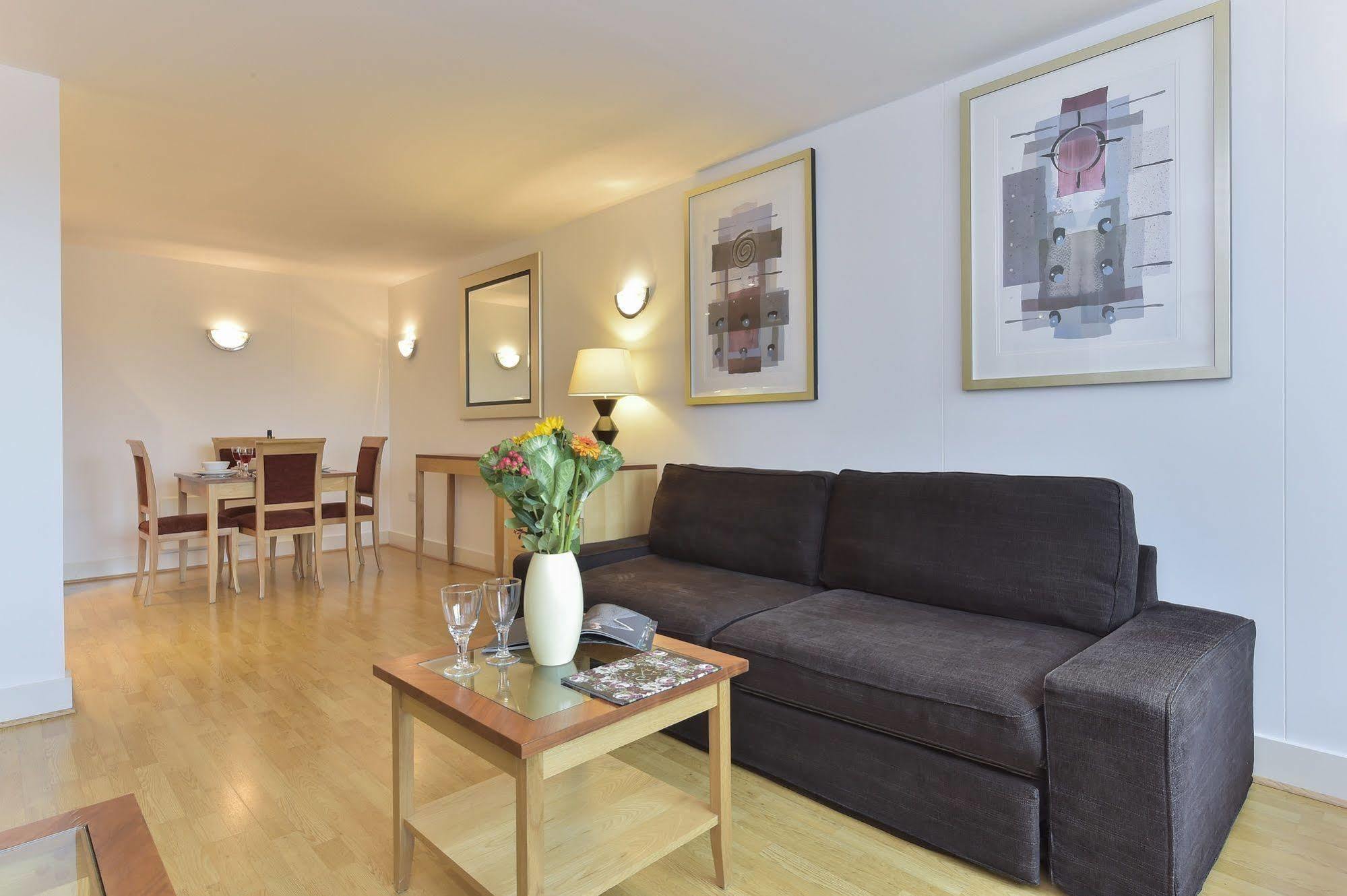 Beautiful 4-Bedroom Flat In London Bridge/Borough! Екстериор снимка
