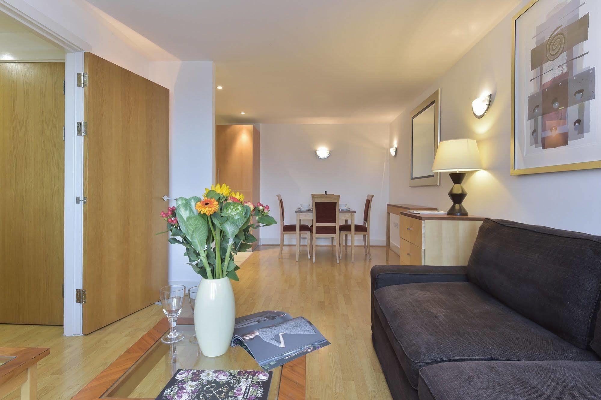 Beautiful 4-Bedroom Flat In London Bridge/Borough! Екстериор снимка